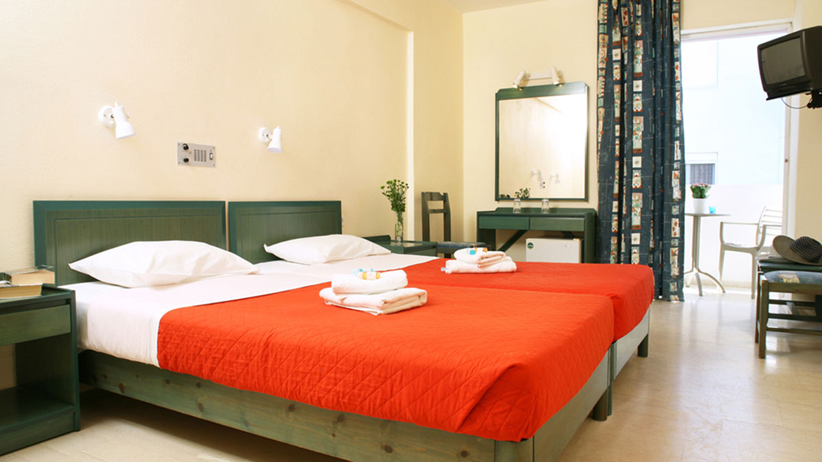 Evelyn Beach Hotel - NR